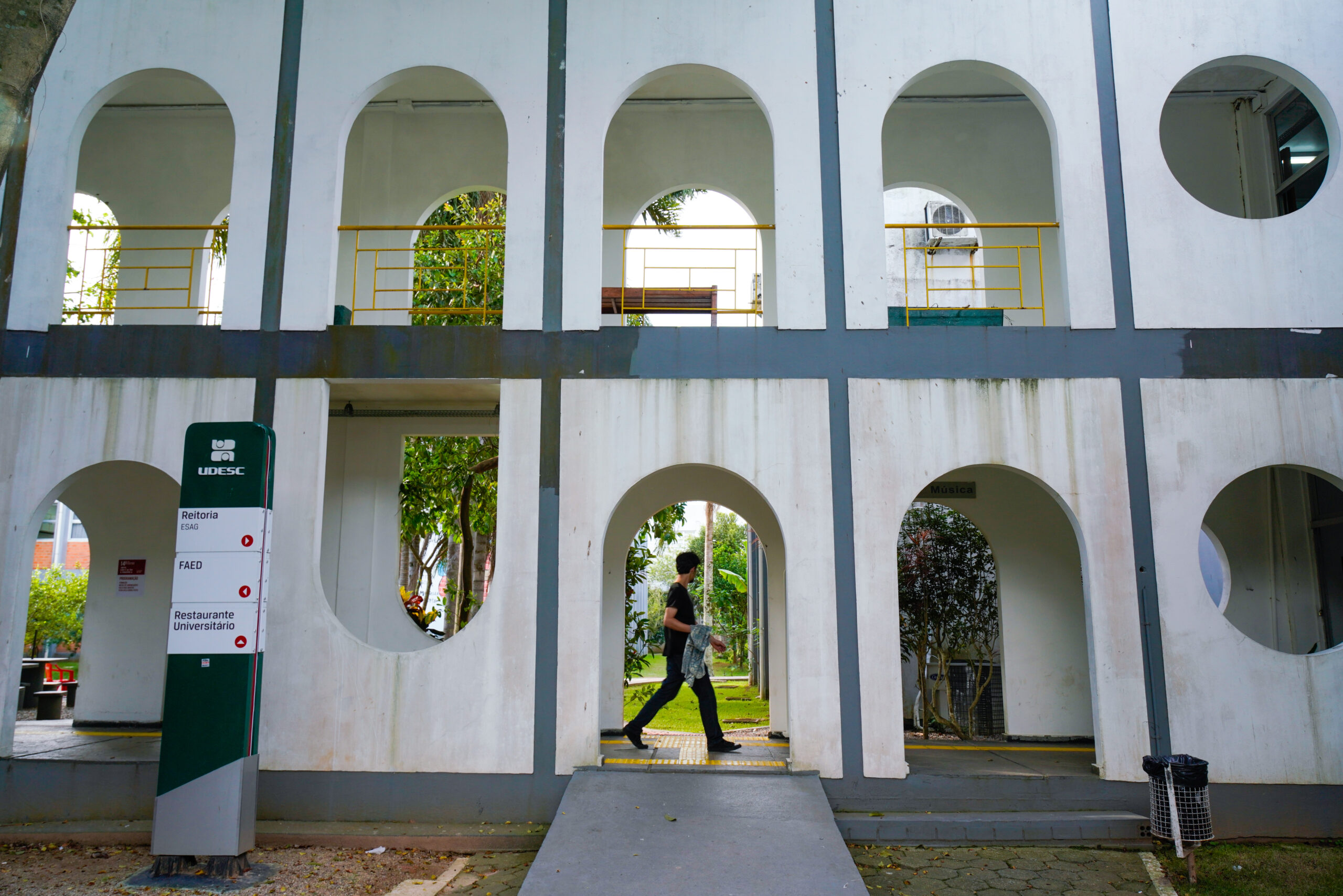 Udesc lança novo programa de auxílio aos estudantes