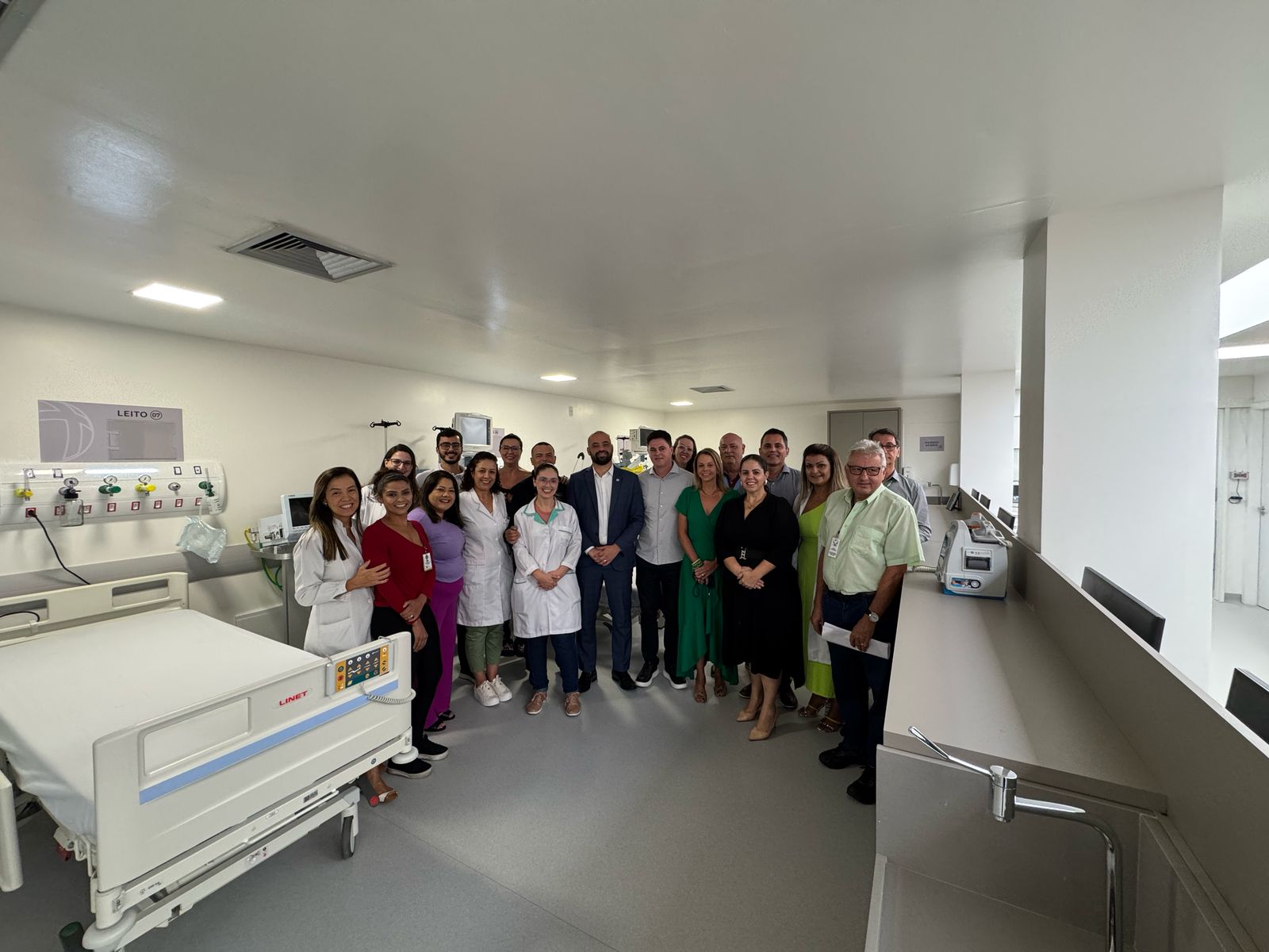 Governo do Estado entrega nova UTI adulto e neonatal do Hospital Regional de São José 